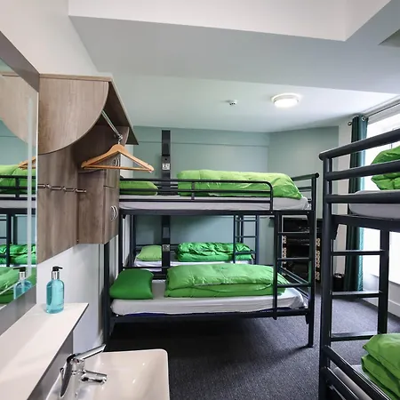 Hostel Yha
